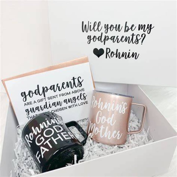 Are you supposed to give a gift to godparents