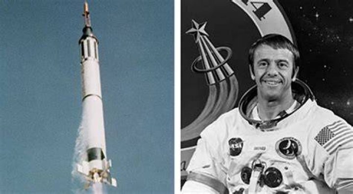 How long was Alan Shepards flight into space