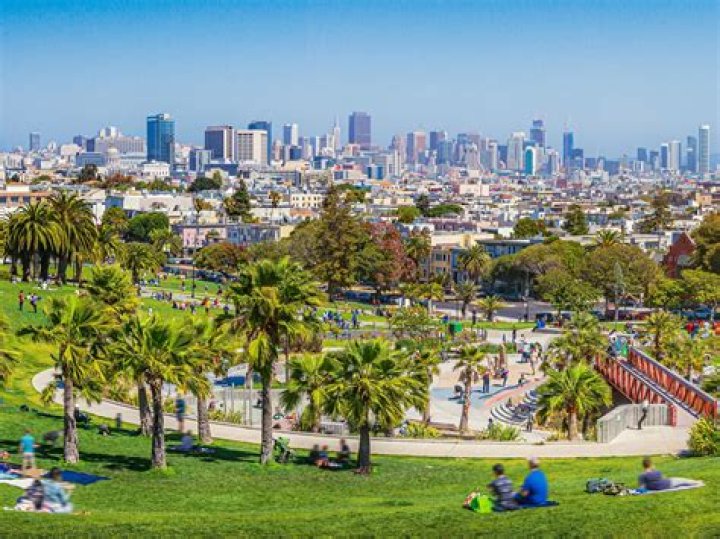 How much does San Francisco make with tourism