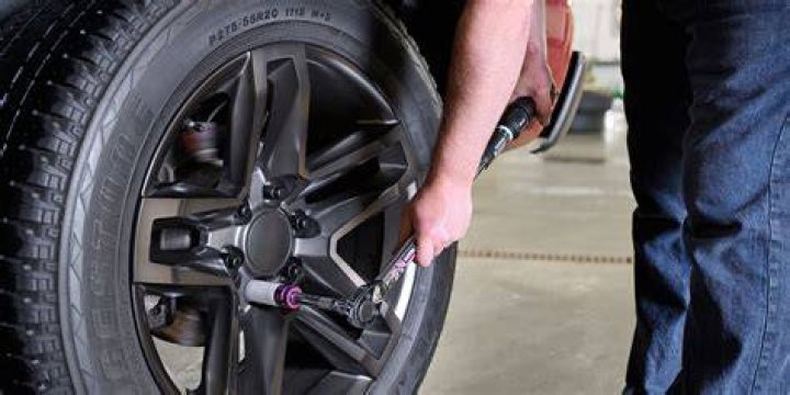 How much should you torque down wheel spacers
