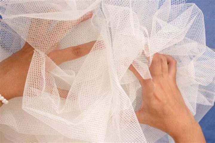 How much tulle do I need for a loofah costume