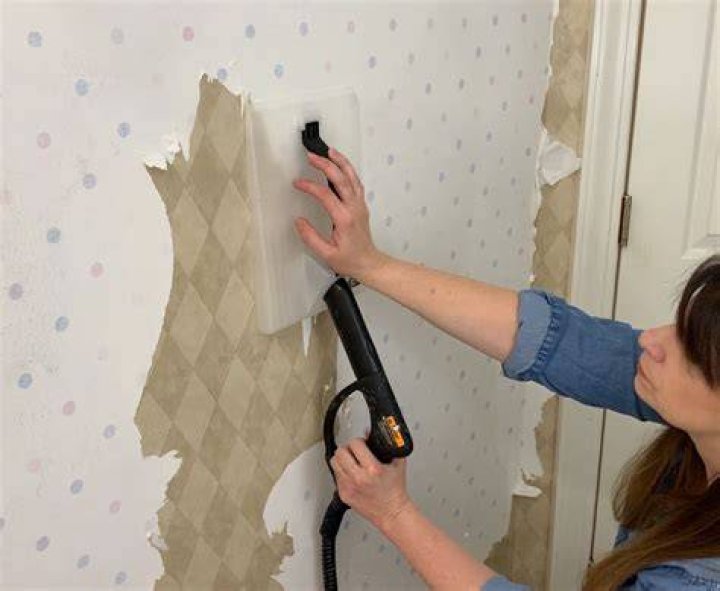 Is a steamer the best way to remove wallpaper